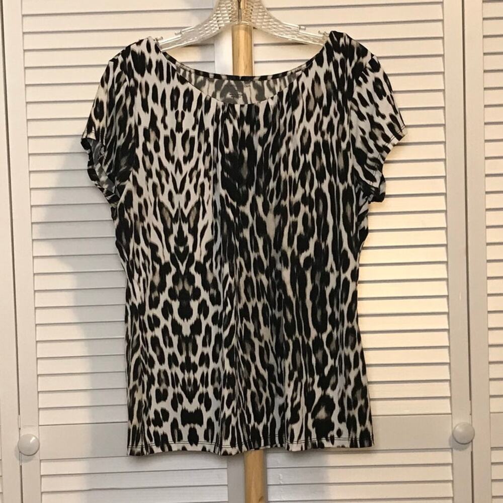 Worthington Animal Print Pleated Scoop Neck Short Sleeve Blouse PXL